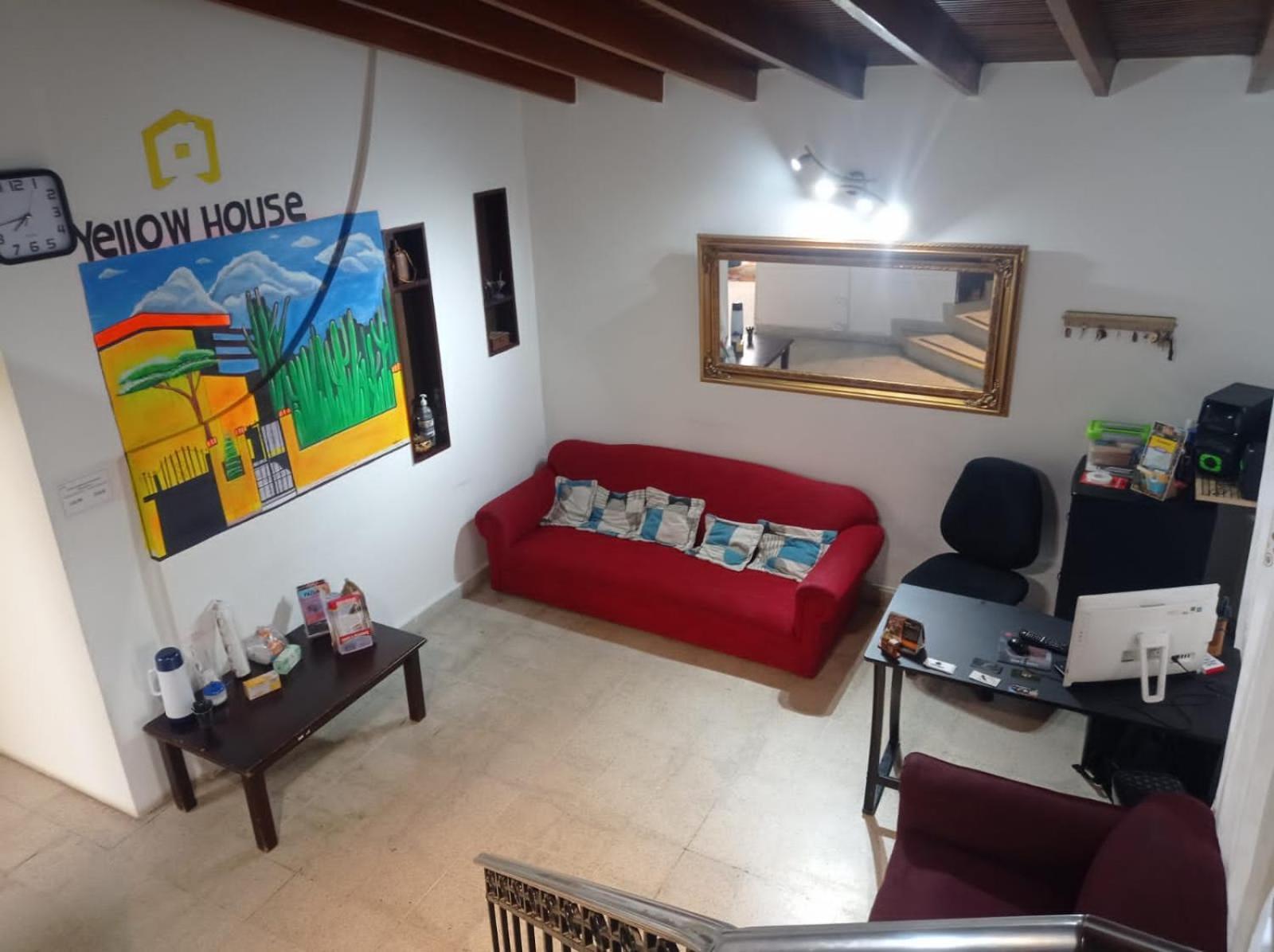 Yellow House Hostel Medellín Exterior foto